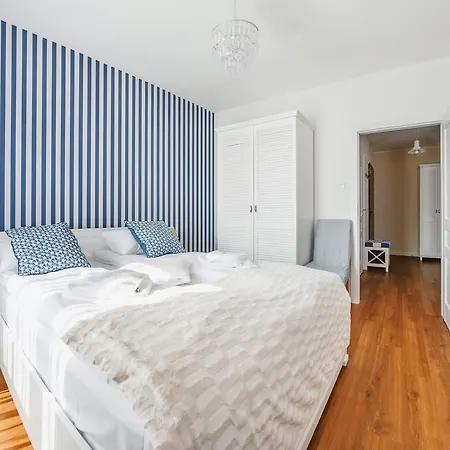 Bursztynowa, Sun & Snow * Gdańsk