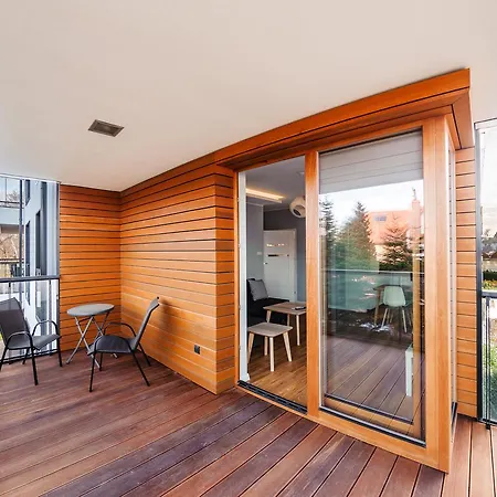 Bursztynowa, Sun & Snow * Gdaňsk